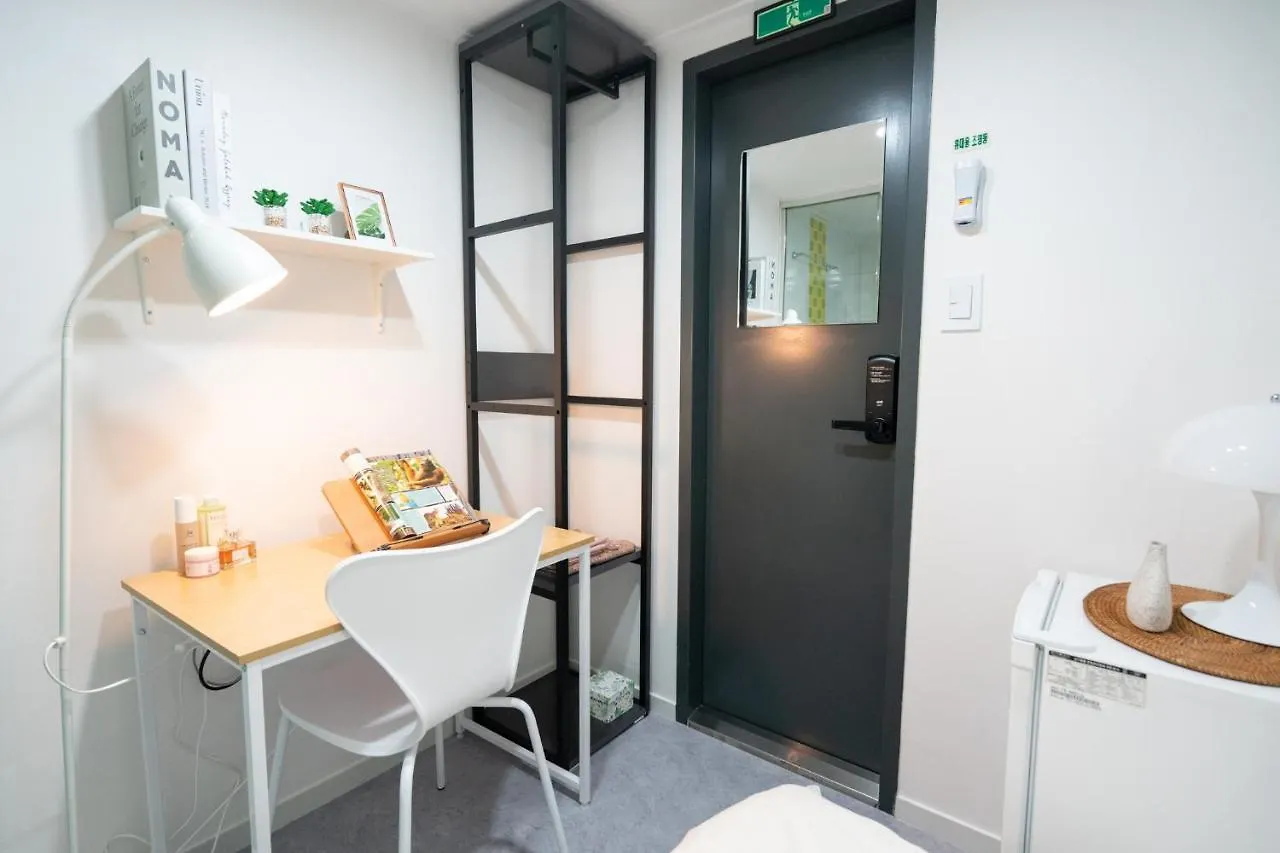 Arte Premium Oneroomtel Myeongdong Seoul